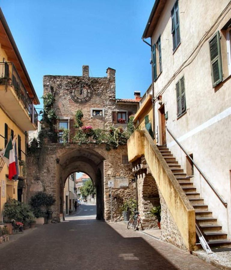 Sogni E Colori Bed & Breakfast Villanova d'Albenga Exterior photo